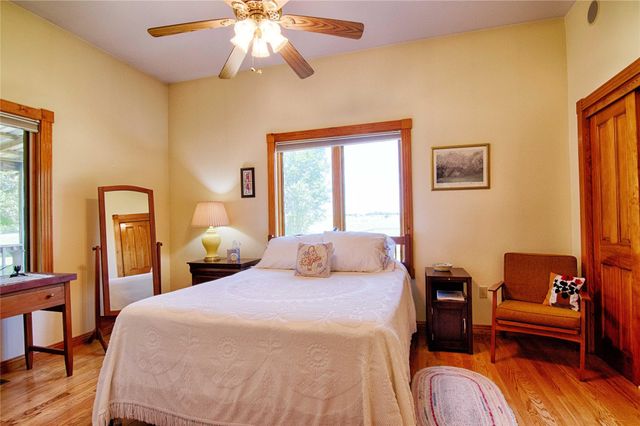 7755 Fm 1295, Moulton, TX 77975