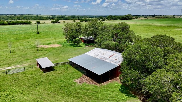 7755 Fm 1295, Moulton, TX 77975