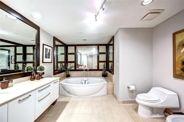 3101 S Ocean Dr 3203, Hollywood, FL 33019