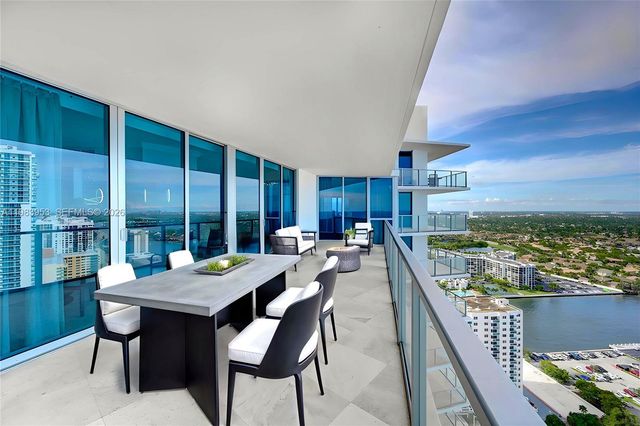 3101 S Ocean Dr 3203, Hollywood, FL 33019