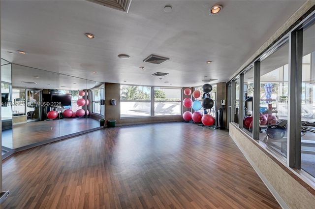 3101 S Ocean Dr 3203, Hollywood, FL 33019