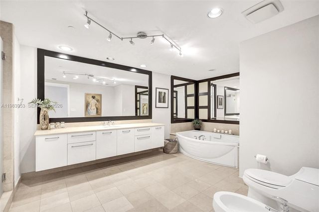3101 S Ocean Dr 3203, Hollywood, FL 33019