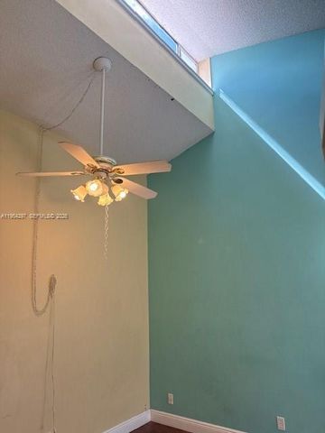 8682 NW 40th St 8682, Coral Springs, FL 33065