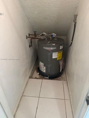 8682 NW 40th St 8682, Coral Springs, FL 33065