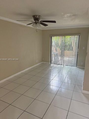 8682 NW 40th St 8682, Coral Springs, FL 33065