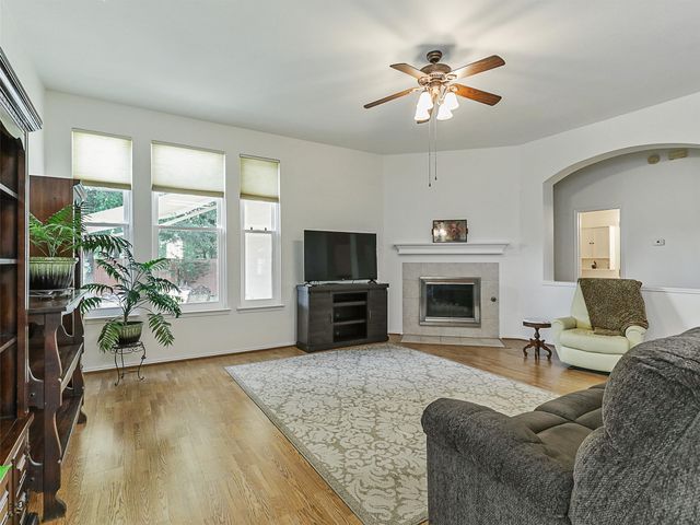 9304 Bedford Lane, Mckinney, TX 75071