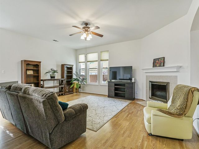 9304 Bedford Lane, Mckinney, TX 75071
