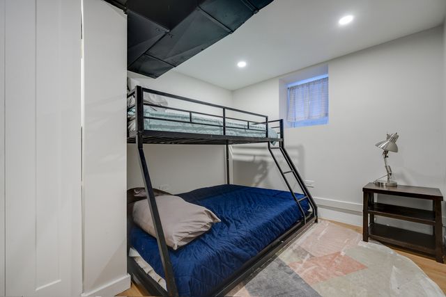 3501 W Beach Avenue, Chicago, IL 60651