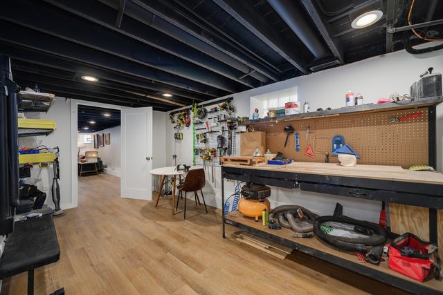 3501 W Beach Avenue, Chicago, IL 60651