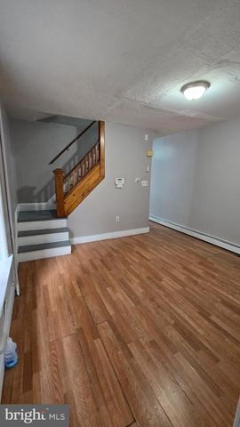 65 RACE ST, Trenton, NJ 08638