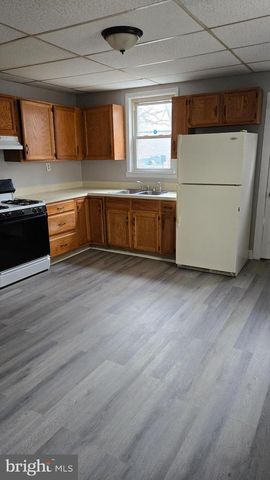 65 RACE ST, Trenton, NJ 08638