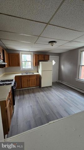 65 RACE ST, Trenton, NJ 08638