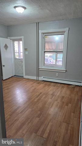 65 RACE ST, Trenton, NJ 08638