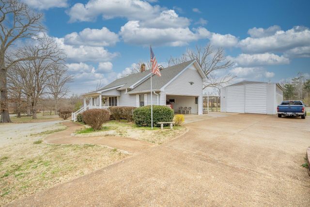 120 DAWN LN, Savannah, TN 38372