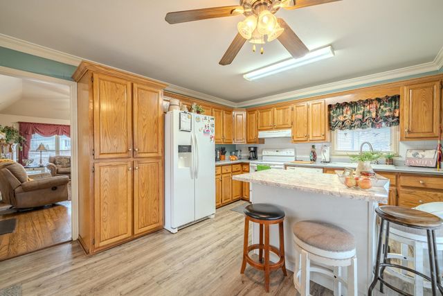 120 DAWN LN, Savannah, TN 38372