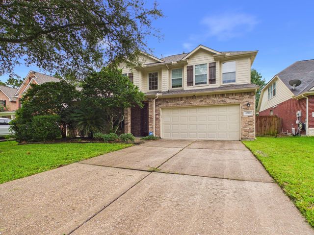 4702 Rolling View Court, Houston, TX 77345