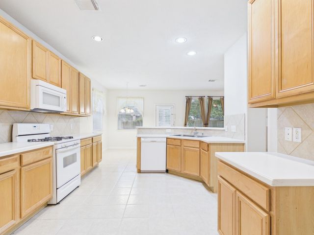 4702 Rolling View Court, Houston, TX 77345
