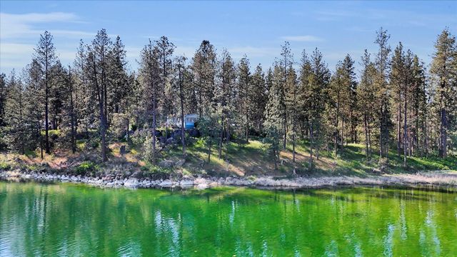 13901 S Clear Lake Way, Cheney, WA 99004