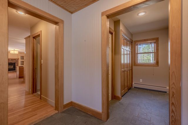 360 Mending Walls Road, Manchester, VT 05255