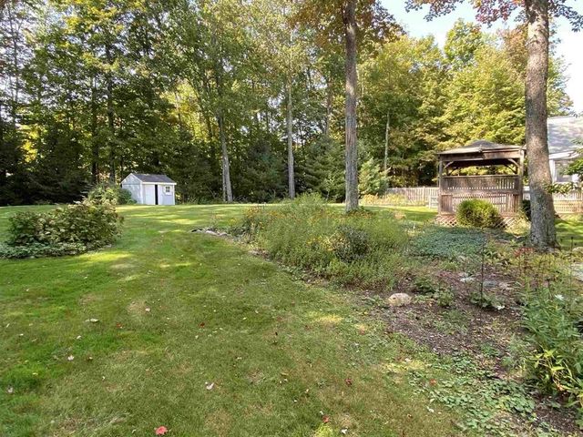 360 Mending Walls Road, Manchester, VT 05255