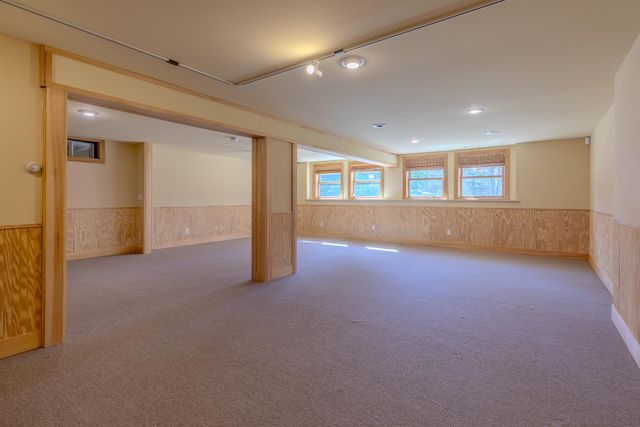 360 Mending Walls Road, Manchester, VT 05255