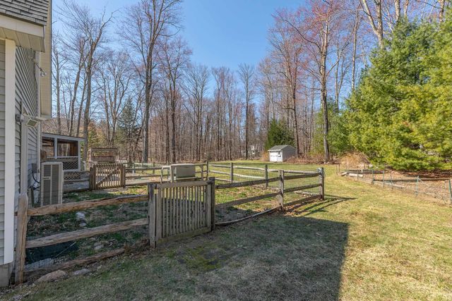 360 Mending Walls Road, Manchester, VT 05255