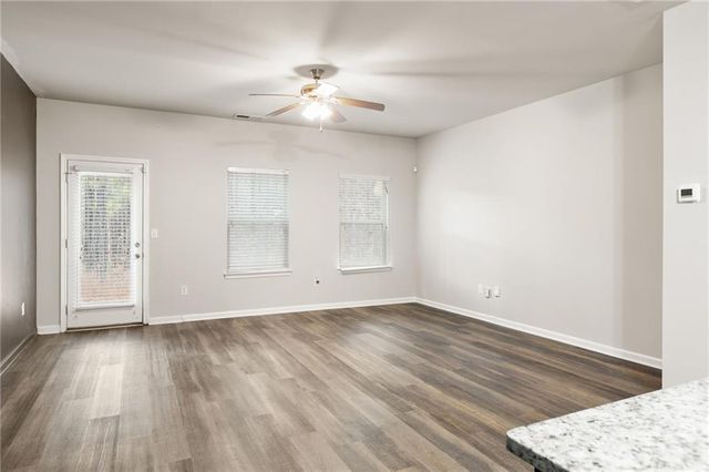 4497 Ravenwood Drive, Union City, GA 30291