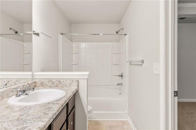 4497 Ravenwood Drive, Union City, GA 30291