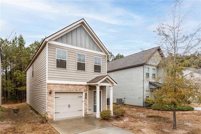 4497 Ravenwood Drive, Union City, GA 30291