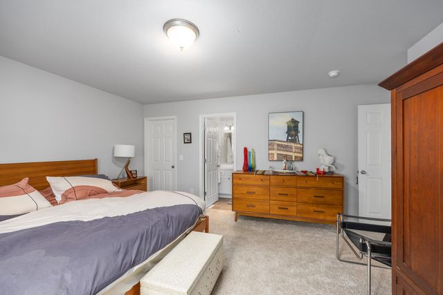 13662 Oasis Avenue, Holland Twp, MI 49424