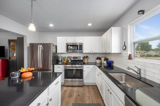 13662 Oasis Avenue, Holland Twp, MI 49424