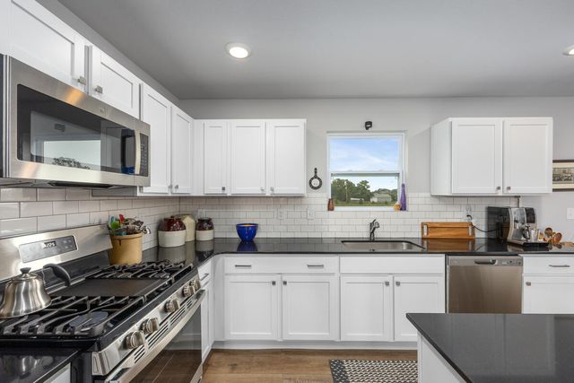 13662 Oasis Avenue, Holland Twp, MI 49424