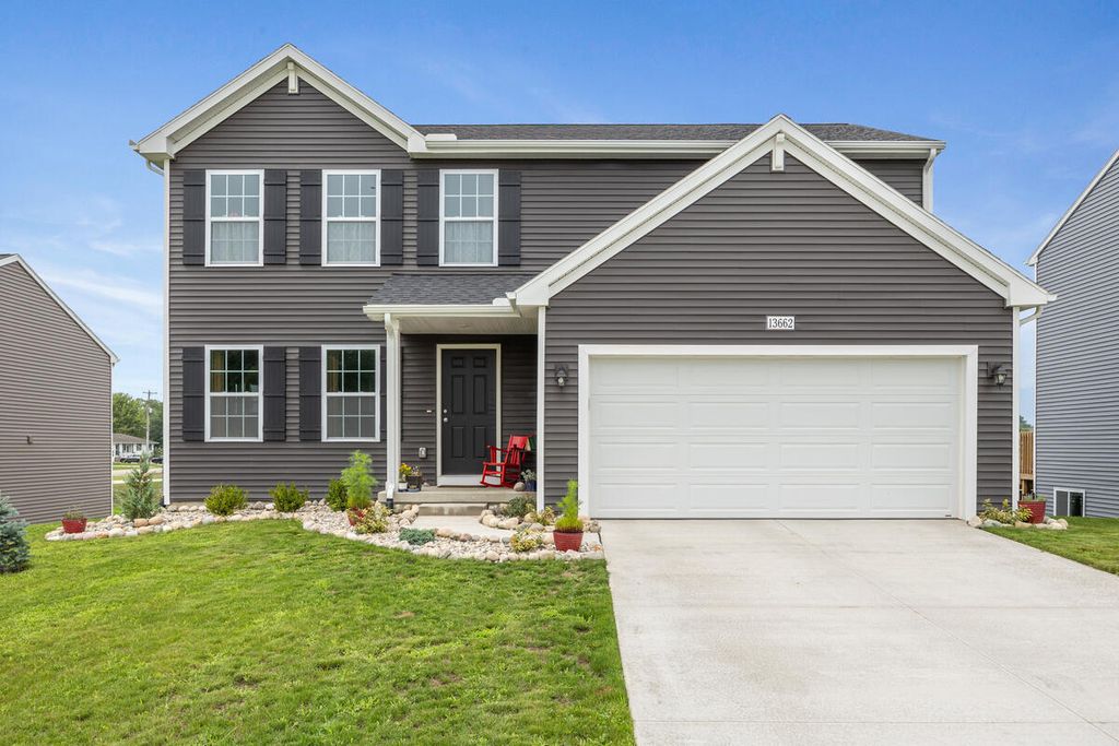 13662 Oasis Avenue, Holland Twp, MI 49424