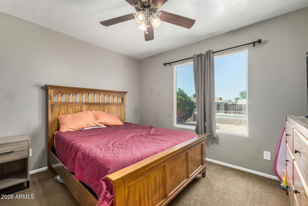 Image 22 of property listing at 1833 N EDGEWATER Circle, Mesa, AZ 85207
