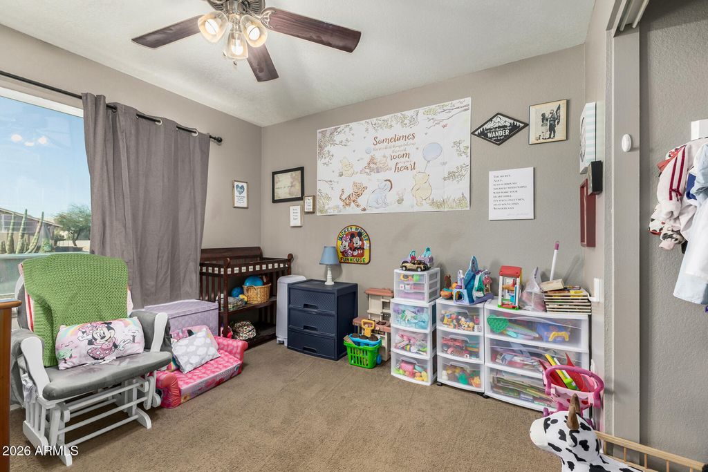 Image 24 of property listing at 1833 N EDGEWATER Circle, Mesa, AZ 85207