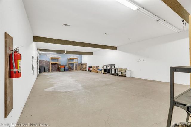 4280 Dove Road, Port Huron, MI 48060