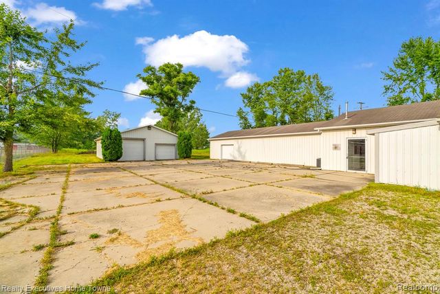 4280 Dove Road, Port Huron, MI 48060