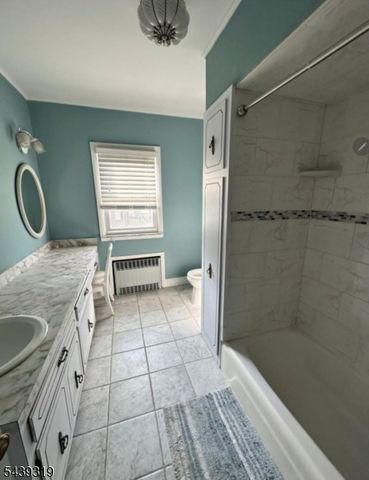 925 Bryant St, Rahway City, NJ 07065