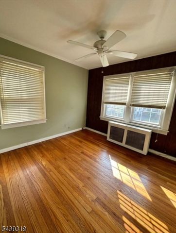 925 Bryant St, Rahway City, NJ 07065