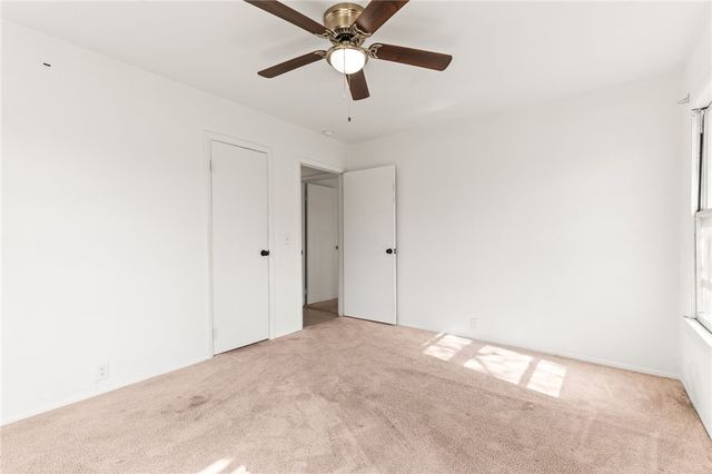 411 Rolling Acres Dr, Corpus Christi, TX 78410