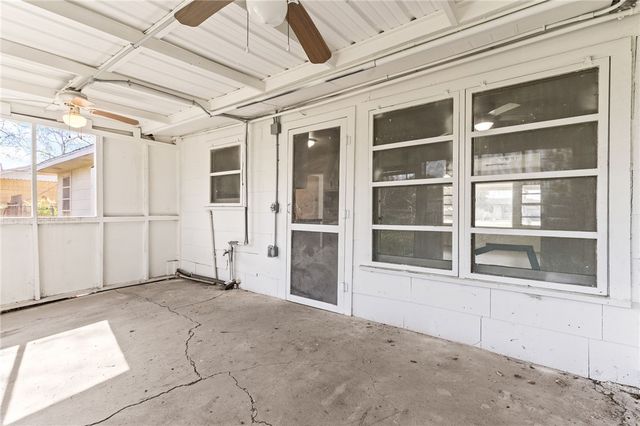 411 Rolling Acres Dr, Corpus Christi, TX 78410