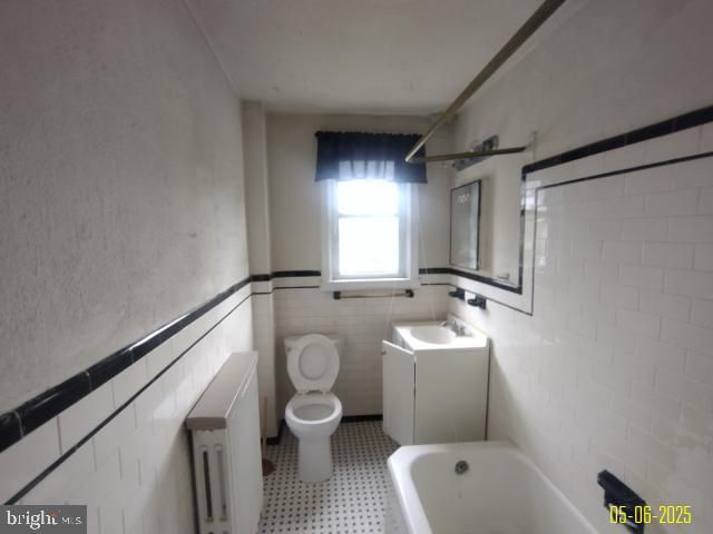 608 CHESTNUT HILL AVE, Baltimore, MD 21218