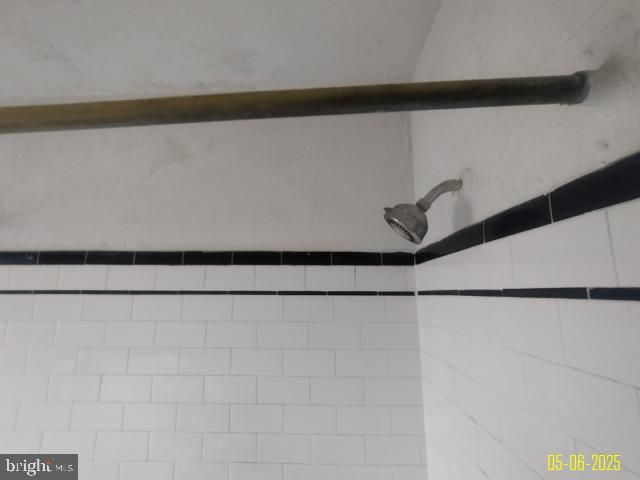 608 CHESTNUT HILL AVE, Baltimore, MD 21218