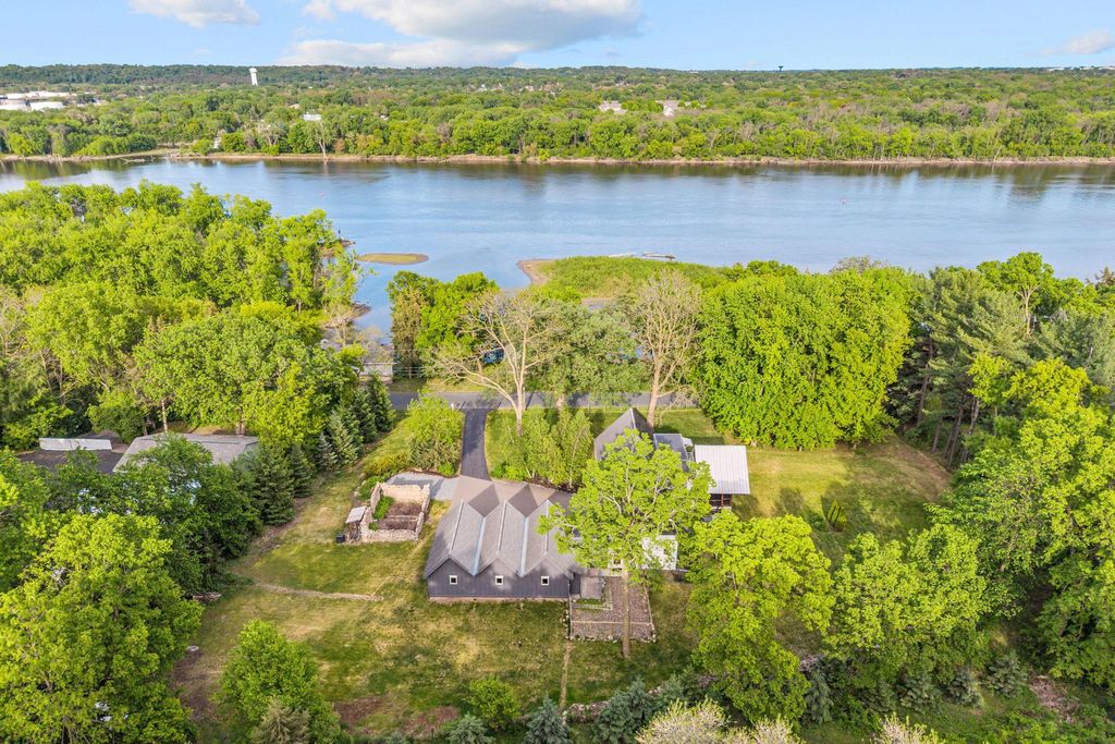 7521 River Road, Inver Grove Heights, MN 55076 — photo 3