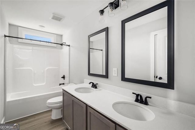 233 Mountain Ashe Lane, Dallas, GA 30132