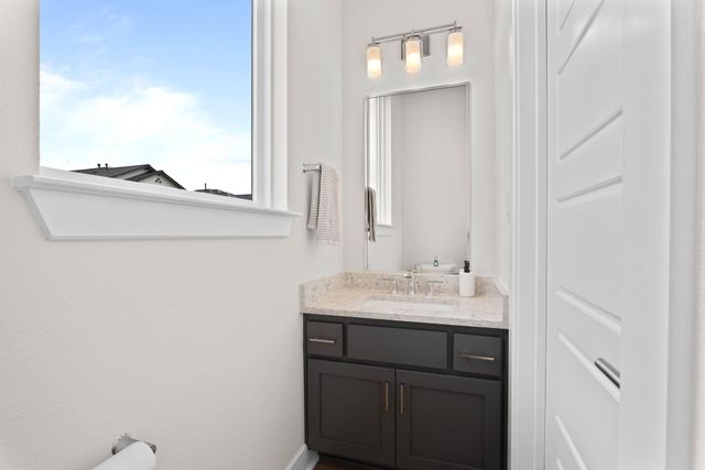 8 Doverland DR, Austin, TX 78738