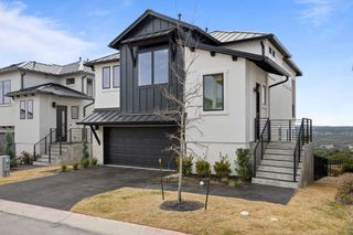 8 Doverland DR, Austin, TX 78738