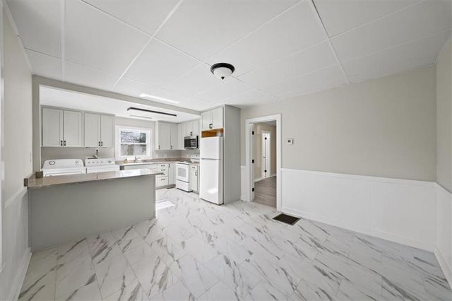 2997 Longmeadow Drive, Scottdale, GA 30079