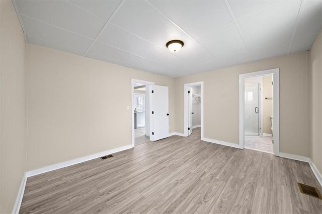 2997 Longmeadow Drive, Scottdale, GA 30079