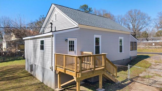 2997 Longmeadow Drive, Scottdale, GA 30079